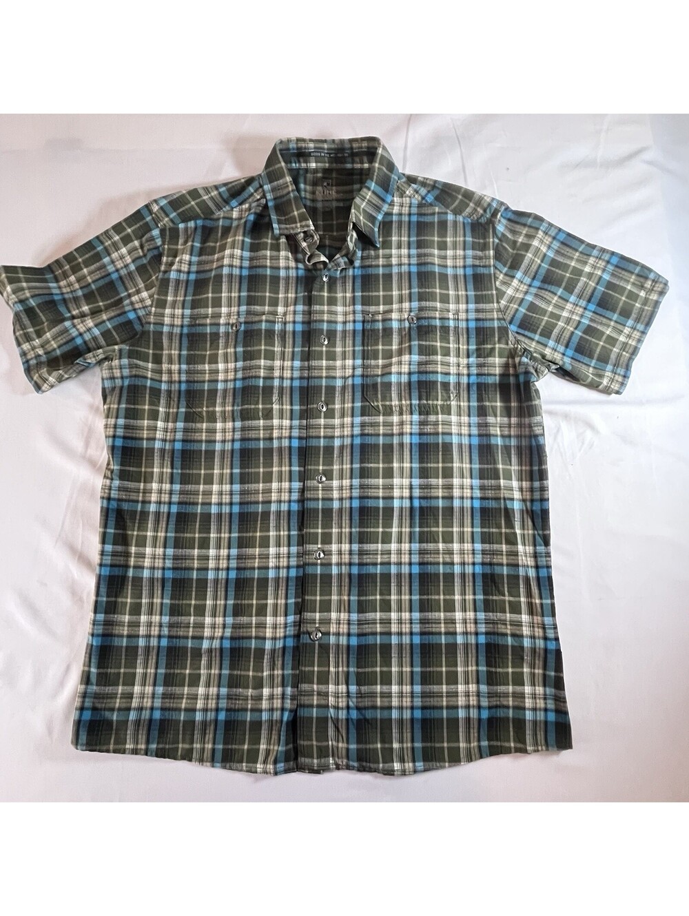Kuhl Plaid Short Sleeve Button Down Shirt Large  Blue Gray Black